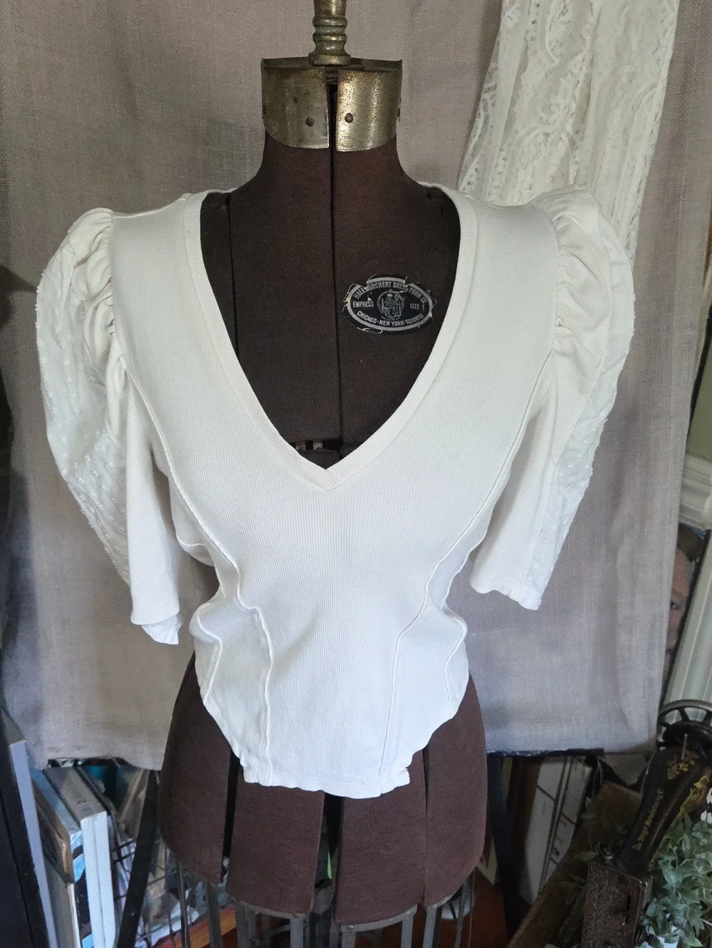 Anthropologie White V-Neck Puff Sleeve Top S